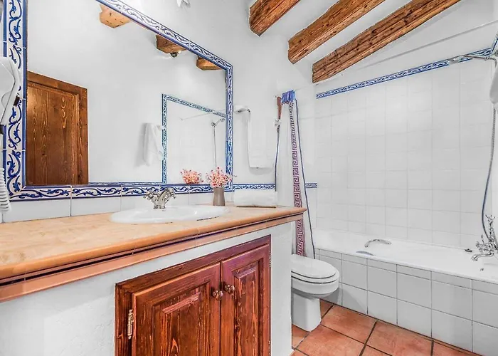 Tomas- Cala Sant Vicenc By Interhome *